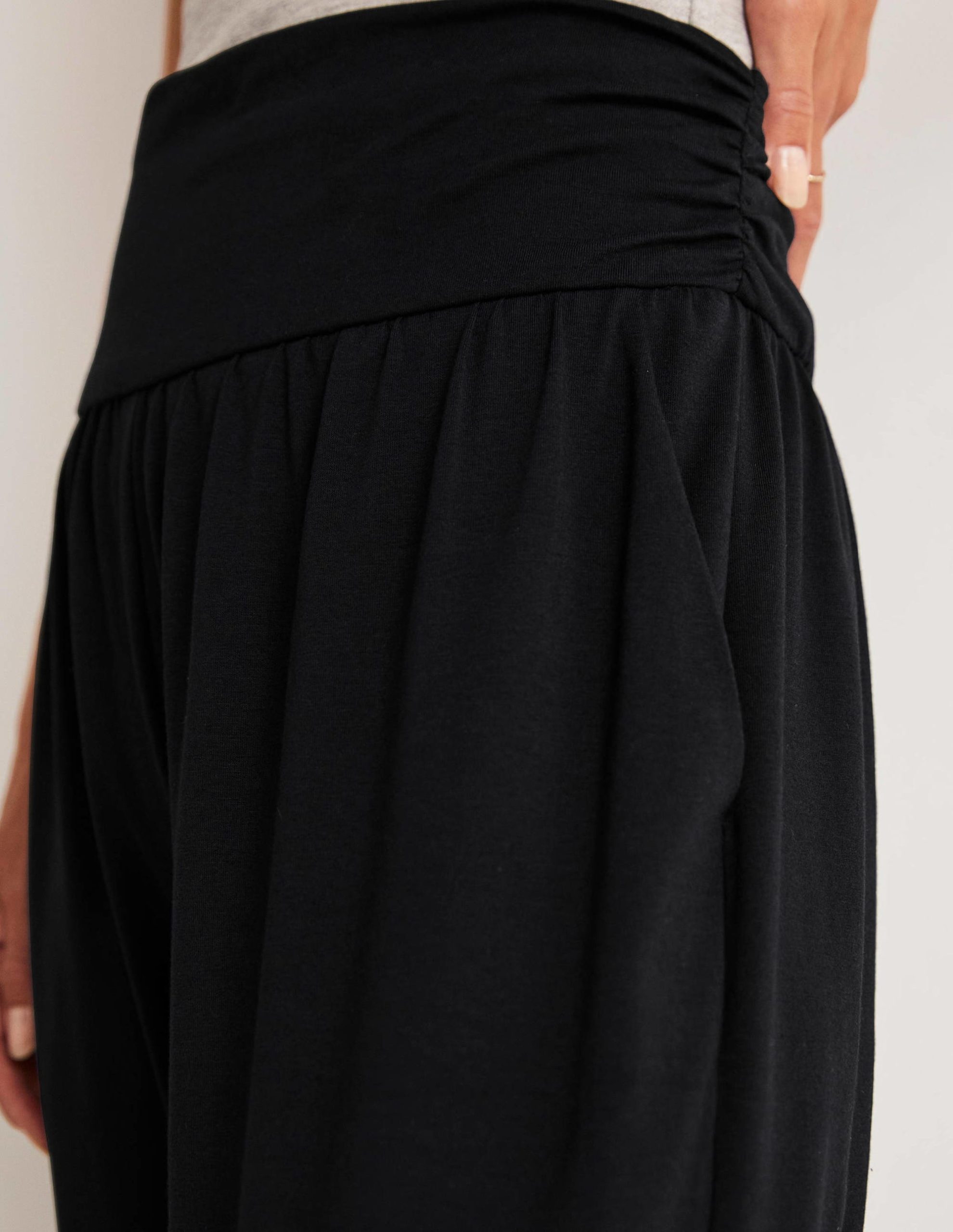 Hareem Jersey Sweatpants-Black - Image 7