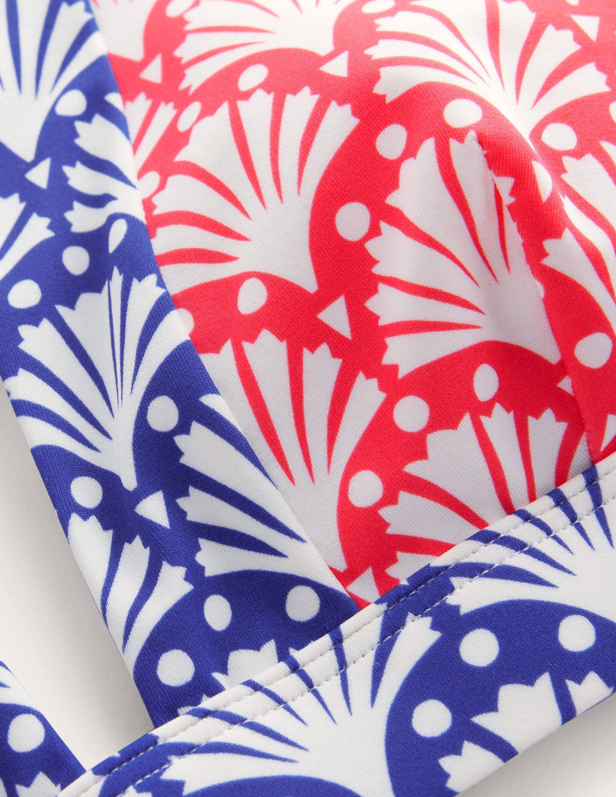 Ithaca Halter Bikini Top-Surf The Web. Shells - Image 7