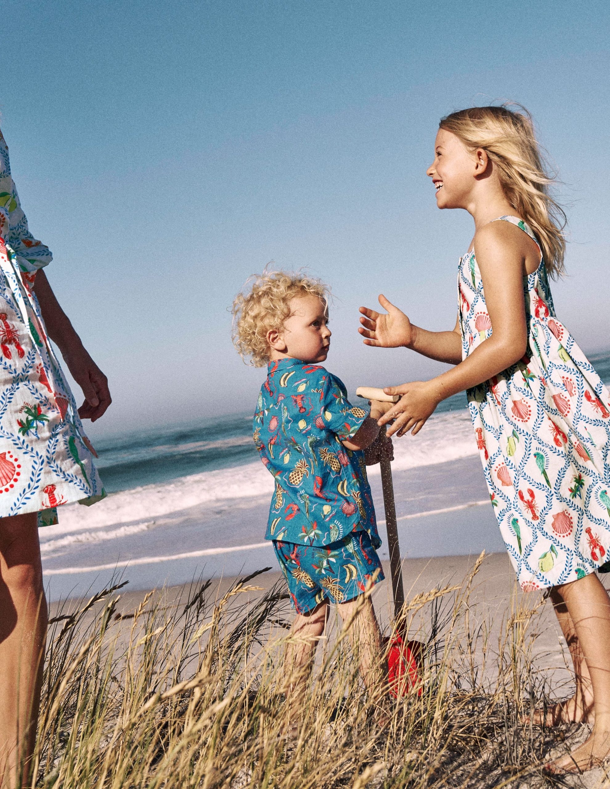 Cotton Linen Shorts-Bright Blue Tropical Tile - Image 4