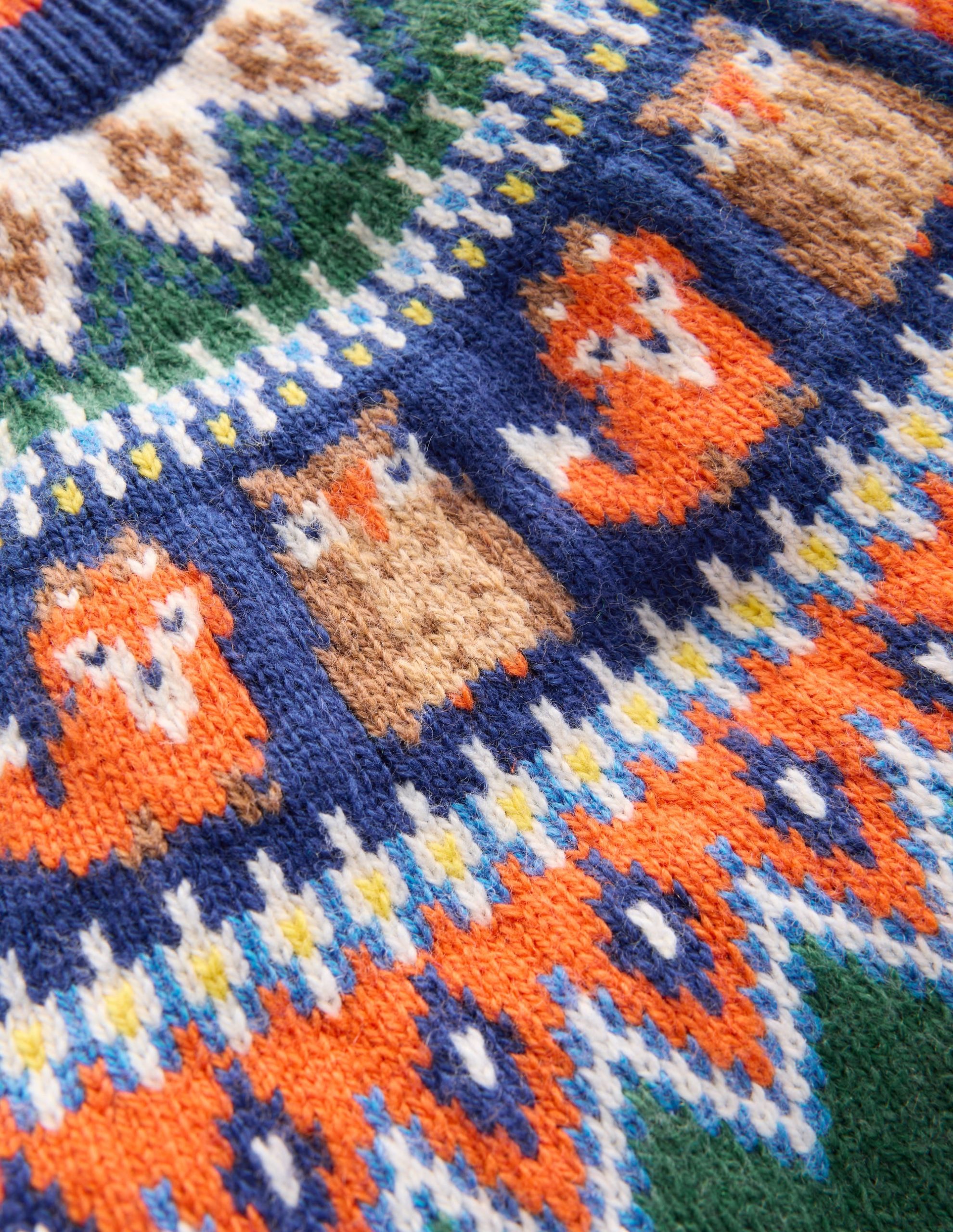 Fair Isle Jumper-Jewel Green Woodland - Image 7