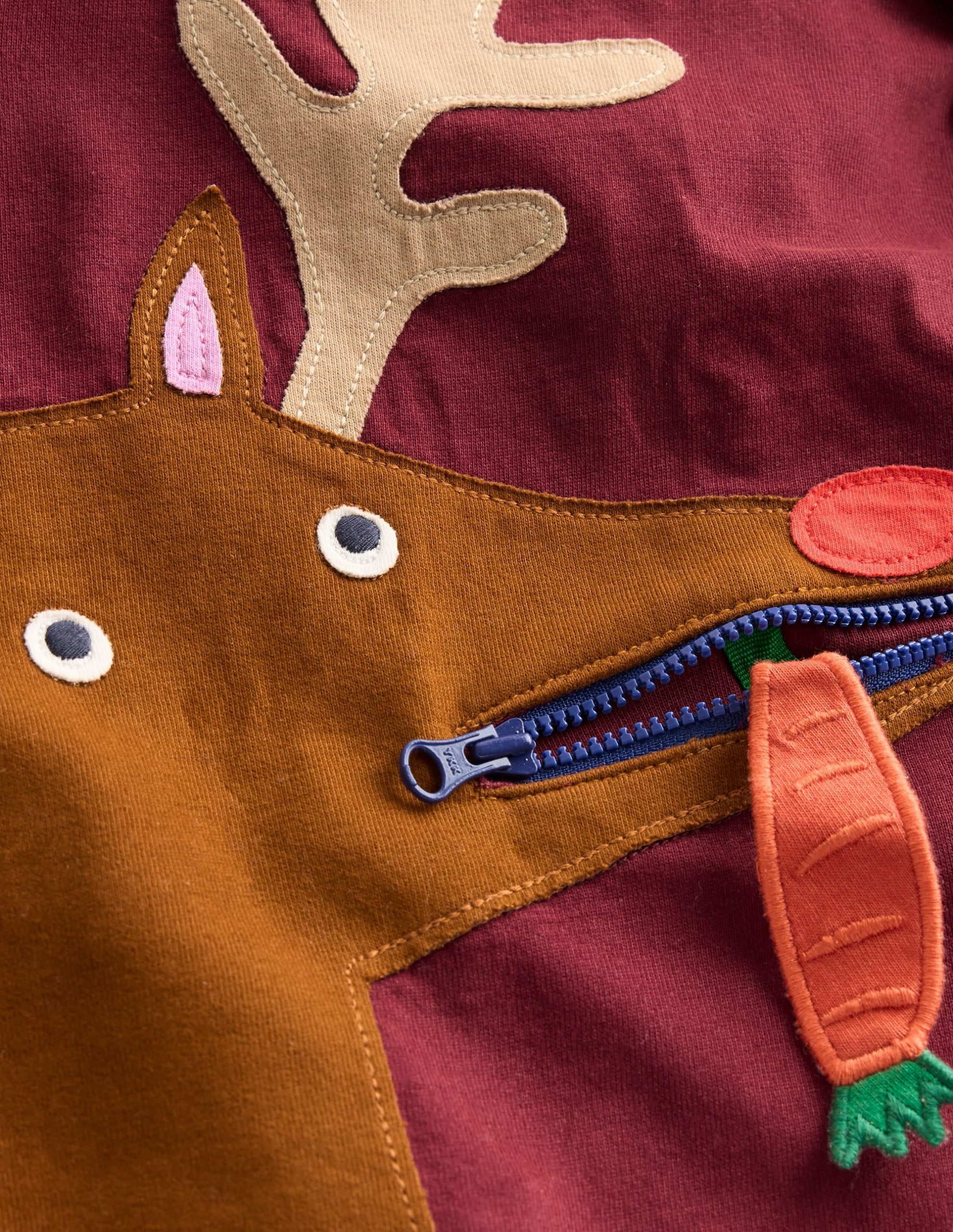 Zip Detail Appliqué T-shirt-Port Reindeer - Image 4