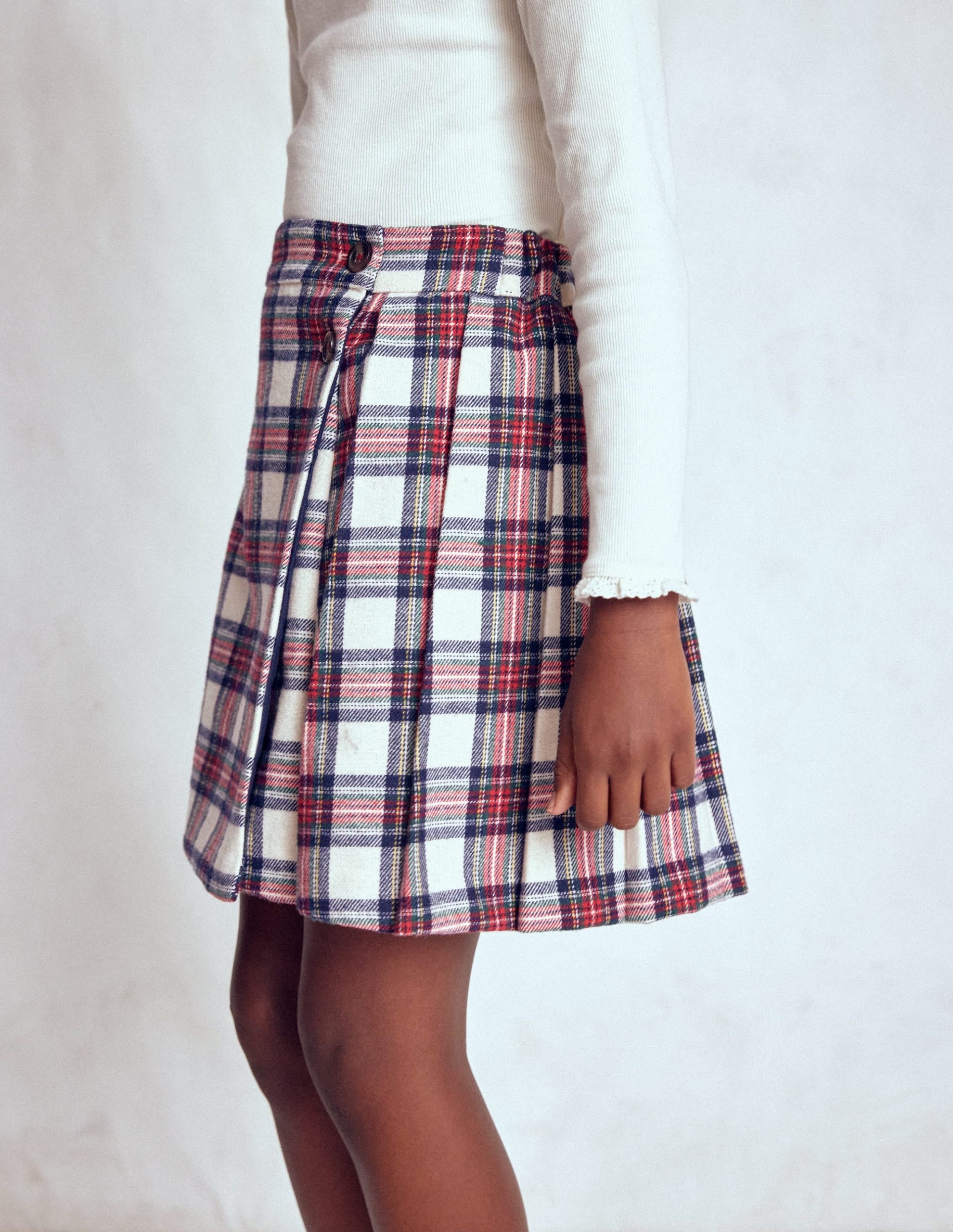 Fully Lined Button Kilt-Red and Soft Ivory Tartan - Image 2