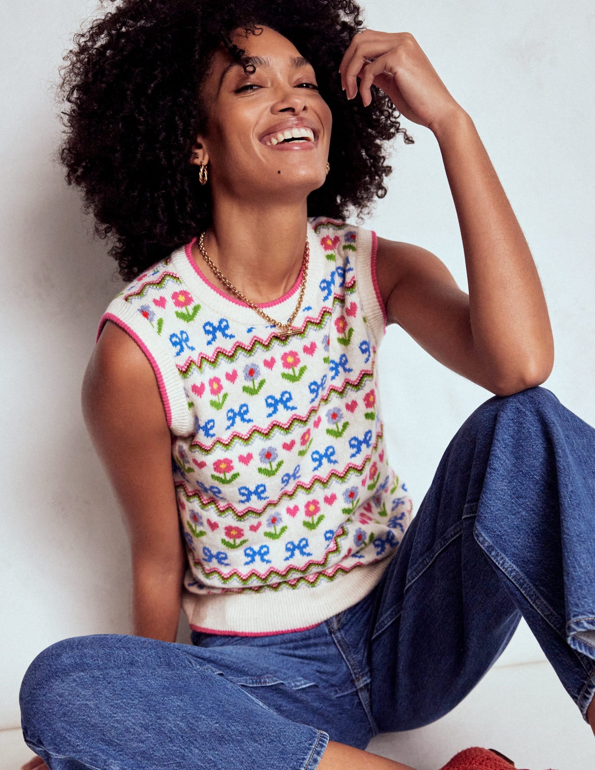 Edie Fair Isle Vest-Oatmeal Melange. Flowers