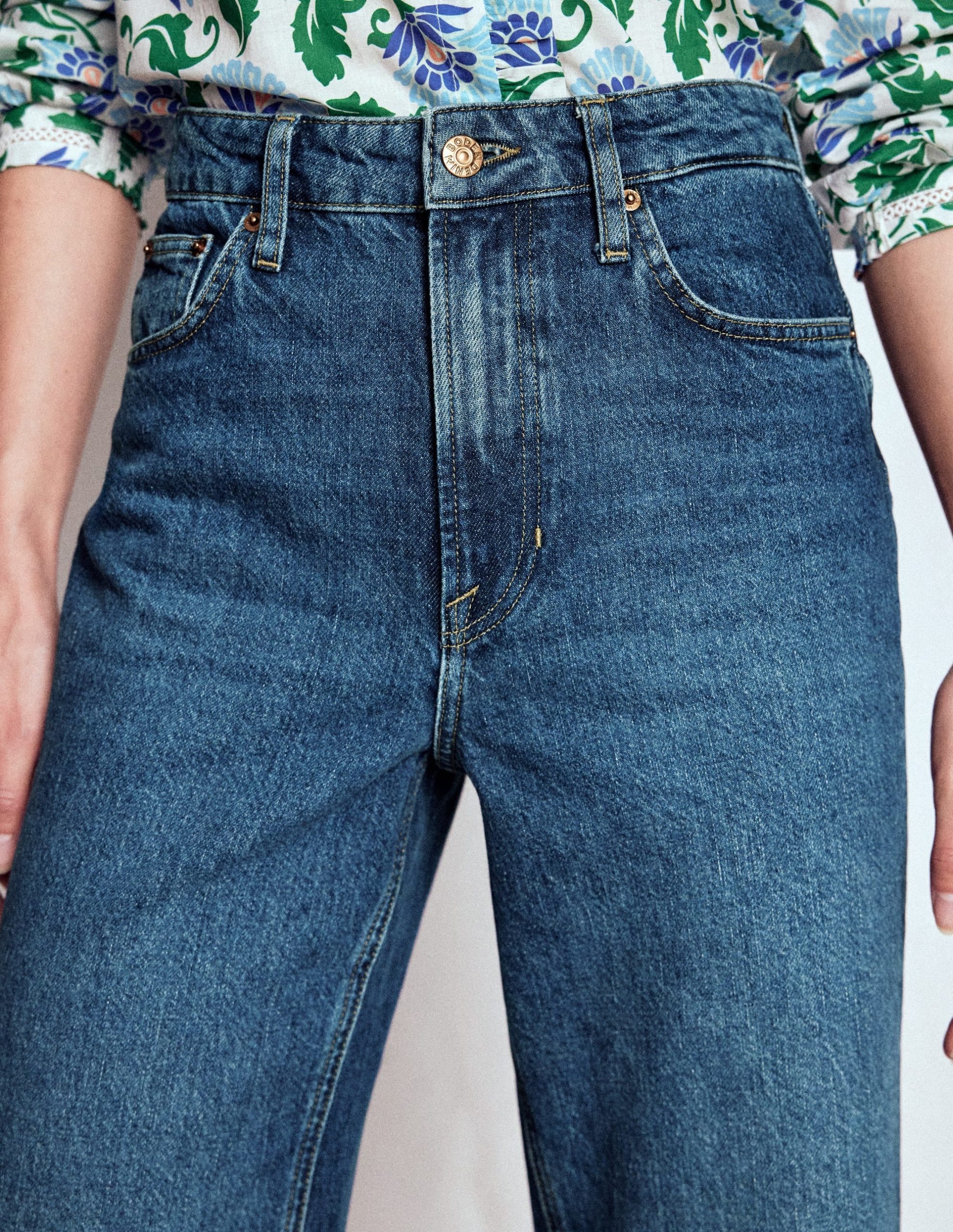 High Rise Straight Crop Jeans-Mid VWash - Image 5