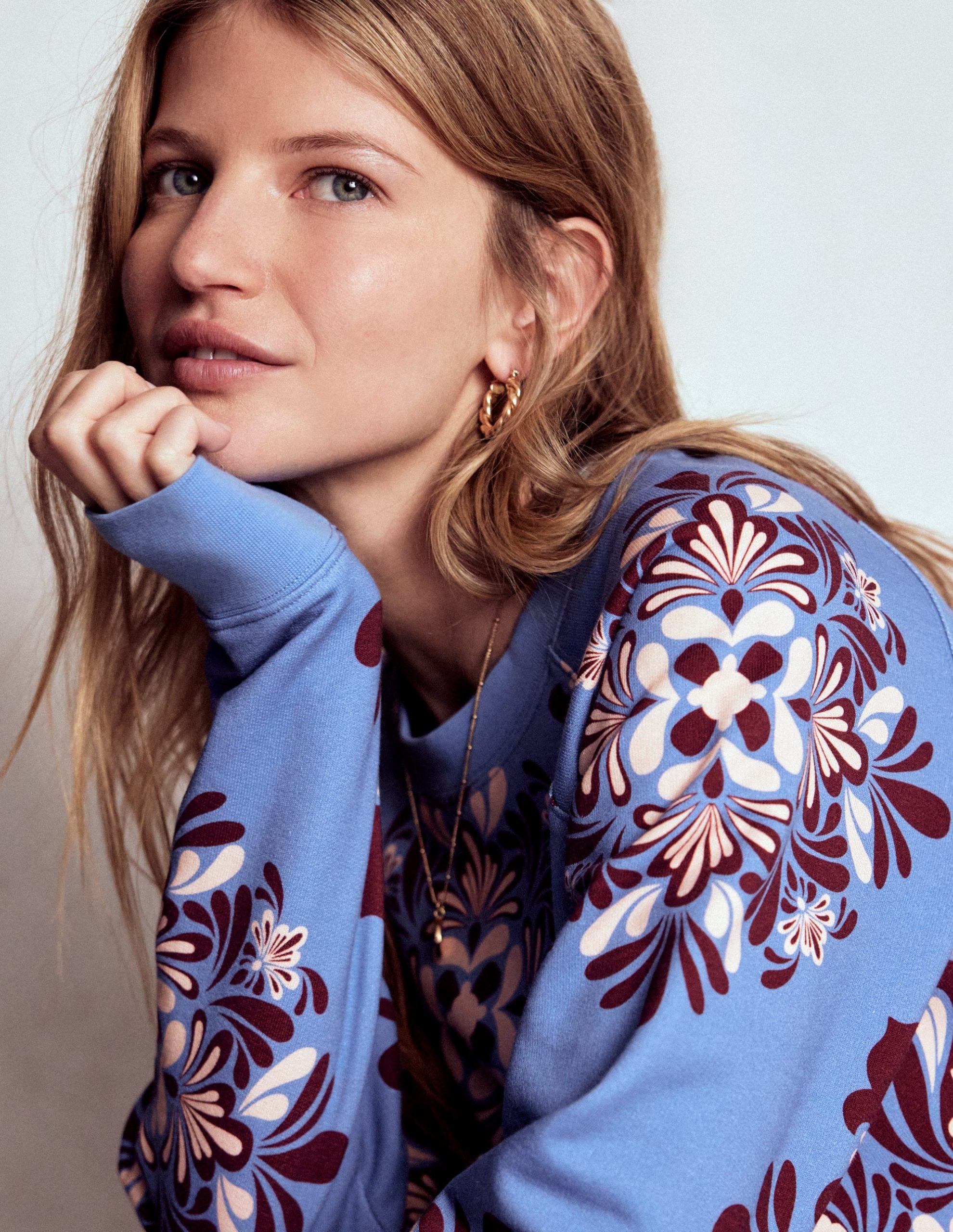 Rosa Printed Sweatshirt-Soft Blue. Bloom Mosaic