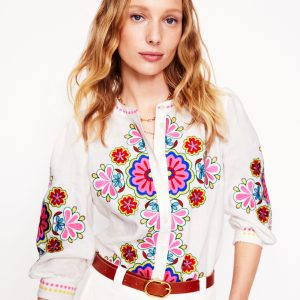 Alicia Linen Top-White. Floral Embroidery