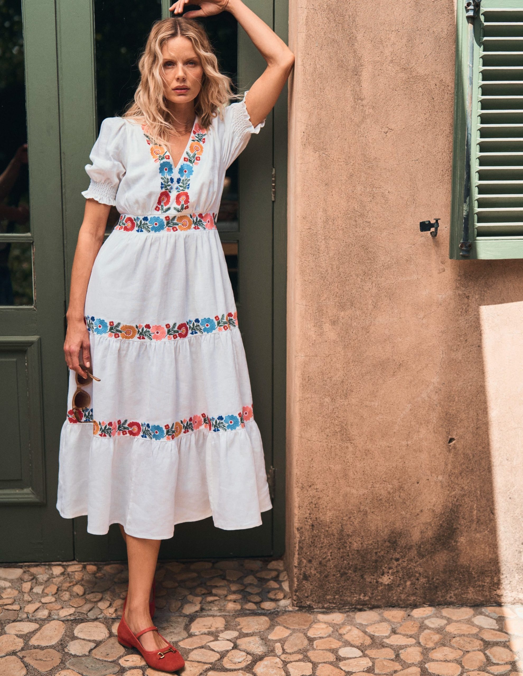 Anna Linen Tiered Midi Dress-White. Multi Embroidery - Image 2