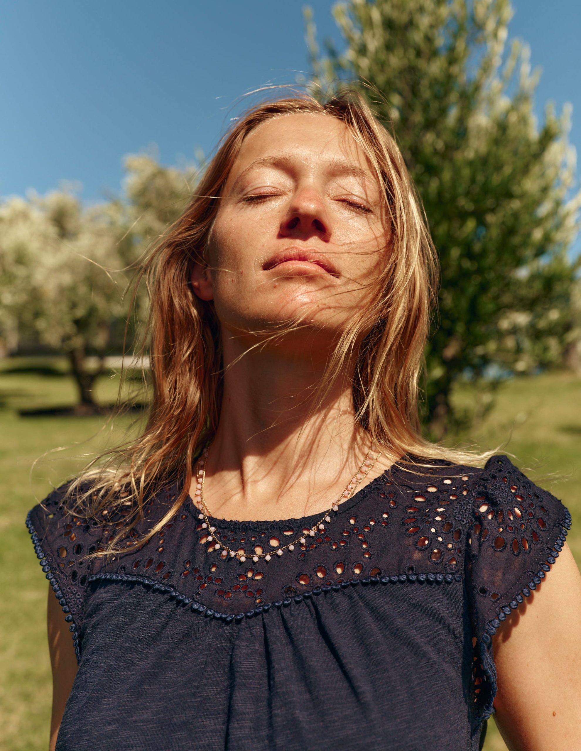 Juliet Broderie Midi Dress-Navy - Image 3