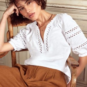 Maisy Rikrak Trim Top-White