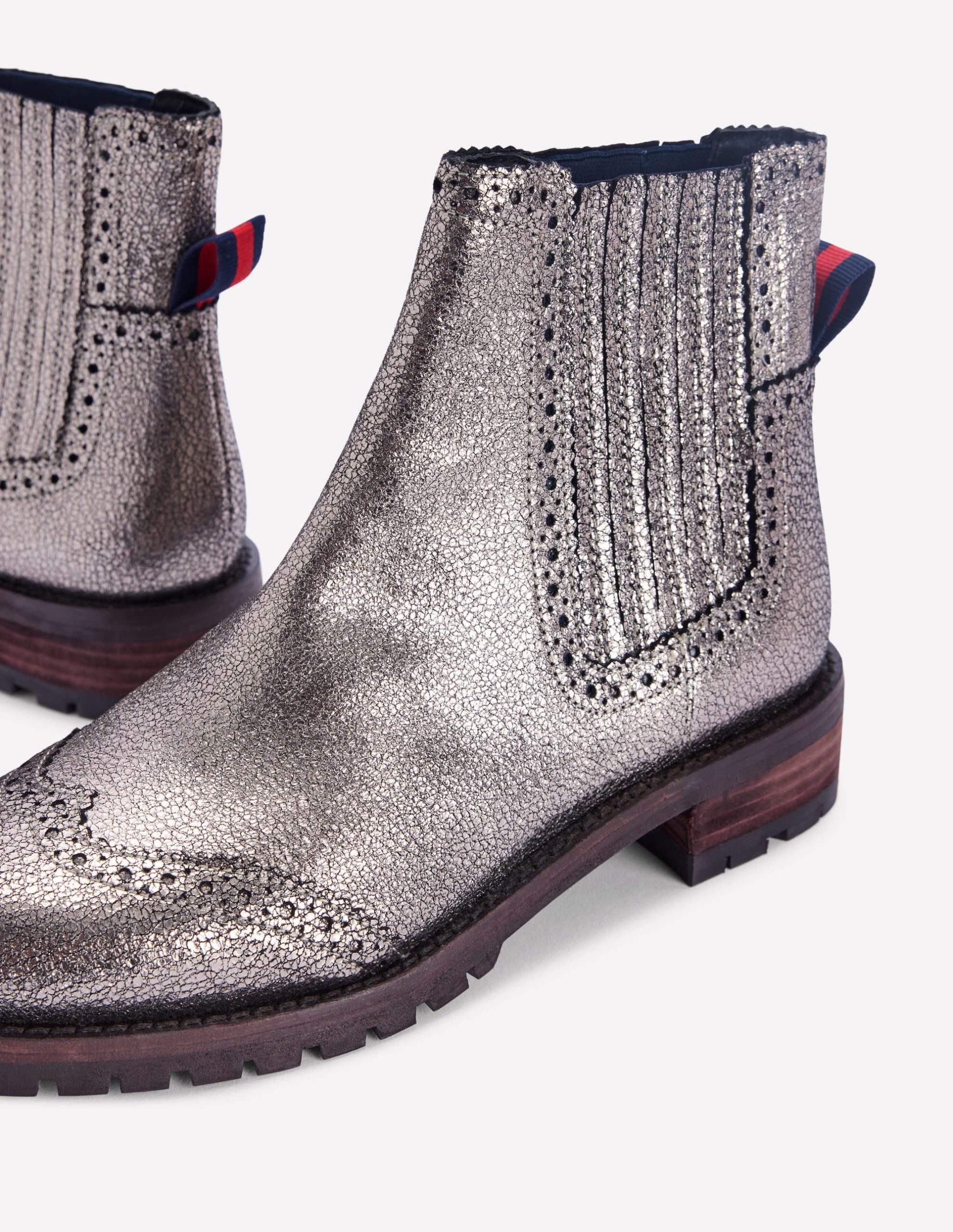 Brogue Detail Chelsea Boots-Silver - Image 4