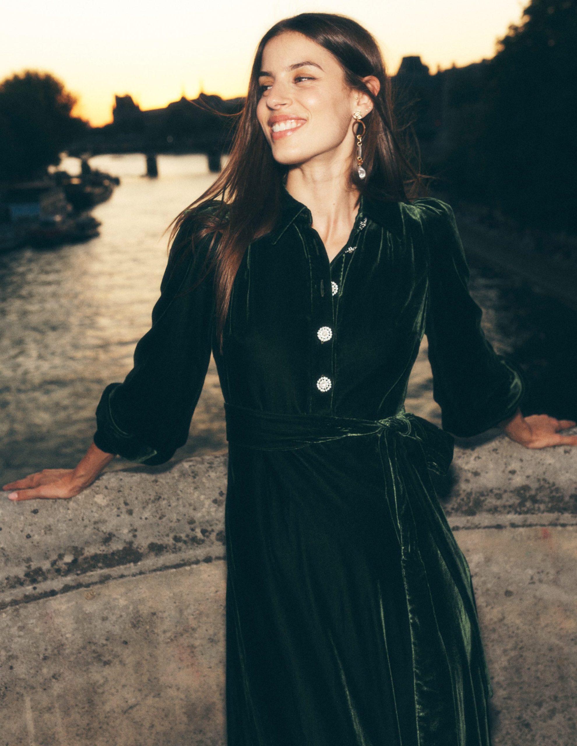 Vivienne Velvet Midi Dress-Green Fir