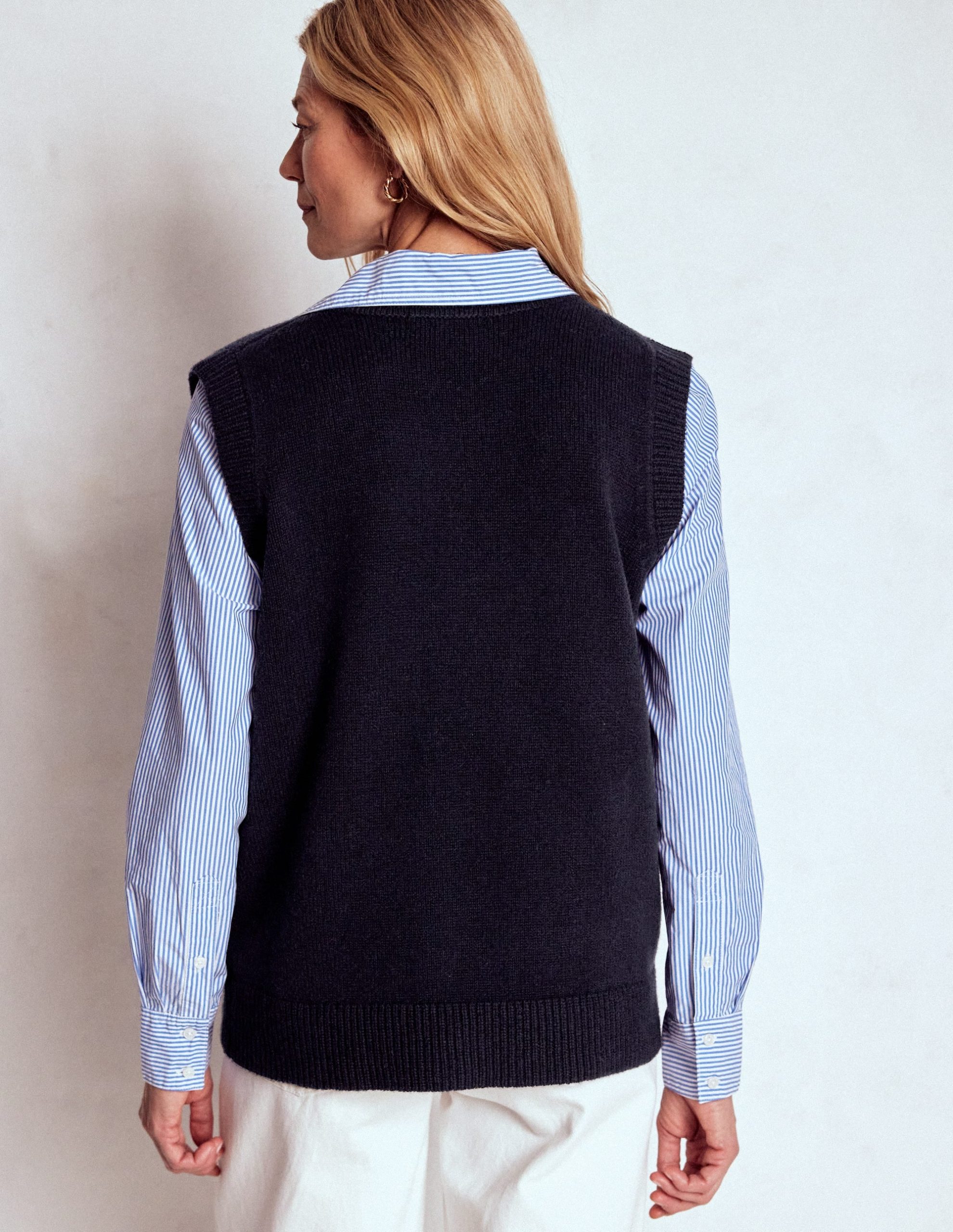Marion Merino V-Neck Vest-Navy - Image 3