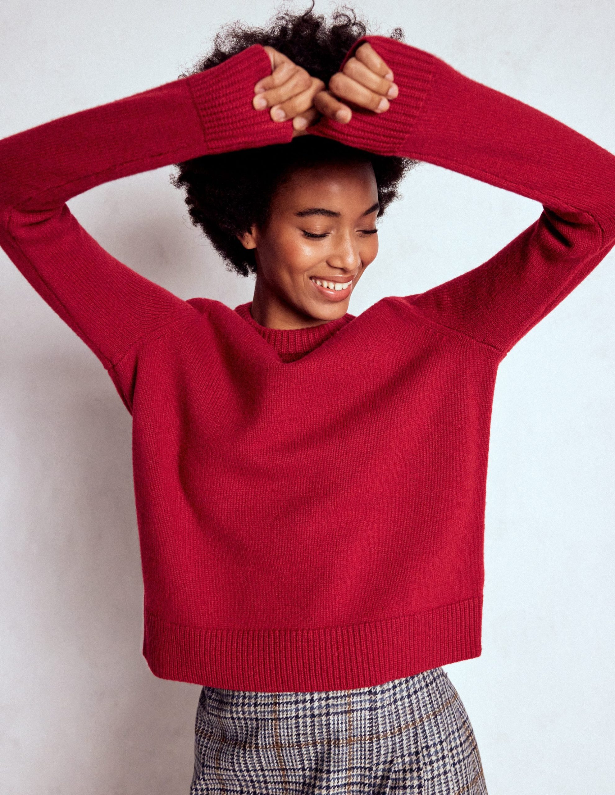 Marion Merino Sweater-Crimson Red - Image 4