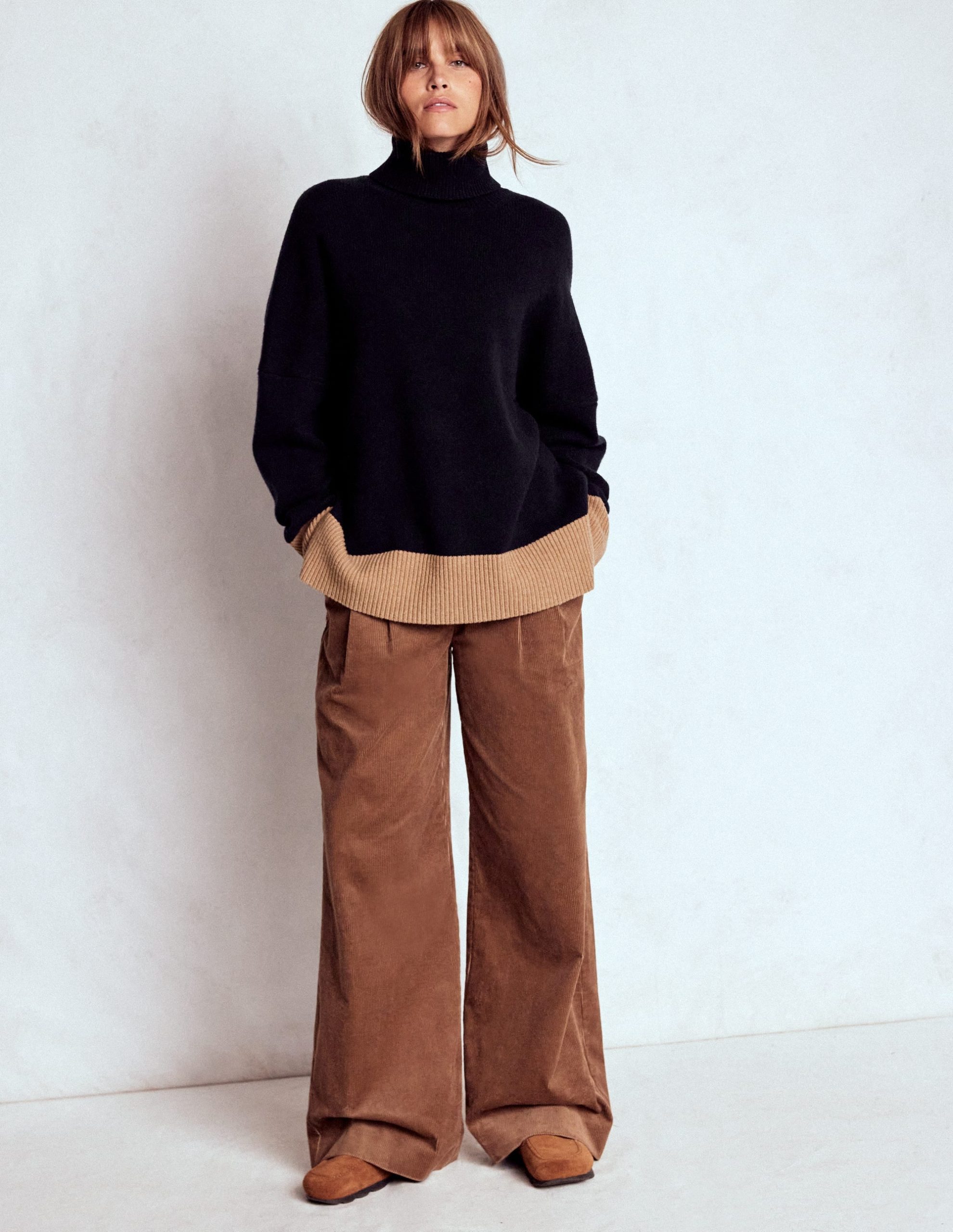 Polly Merino Roll Neck Sweater-Navy. Warm Taupe Colour Block - Image 4