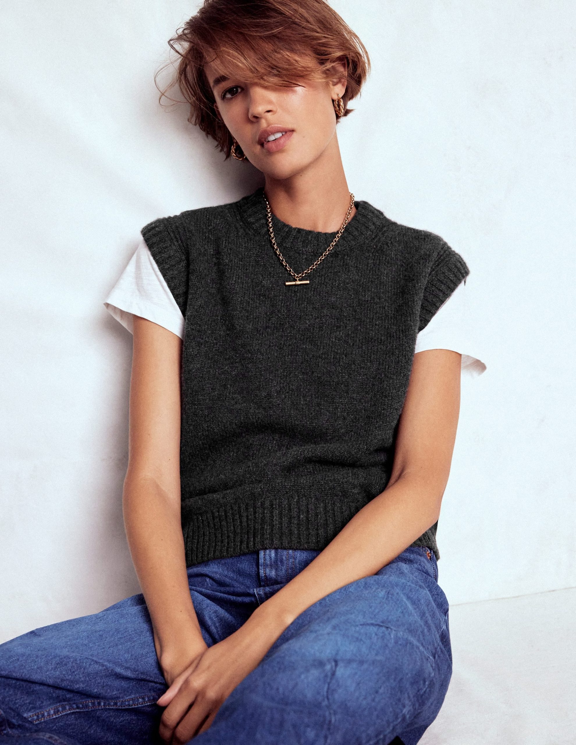 Cashmere Ribbed Trim Vest-Charcoal Melange - Image 5