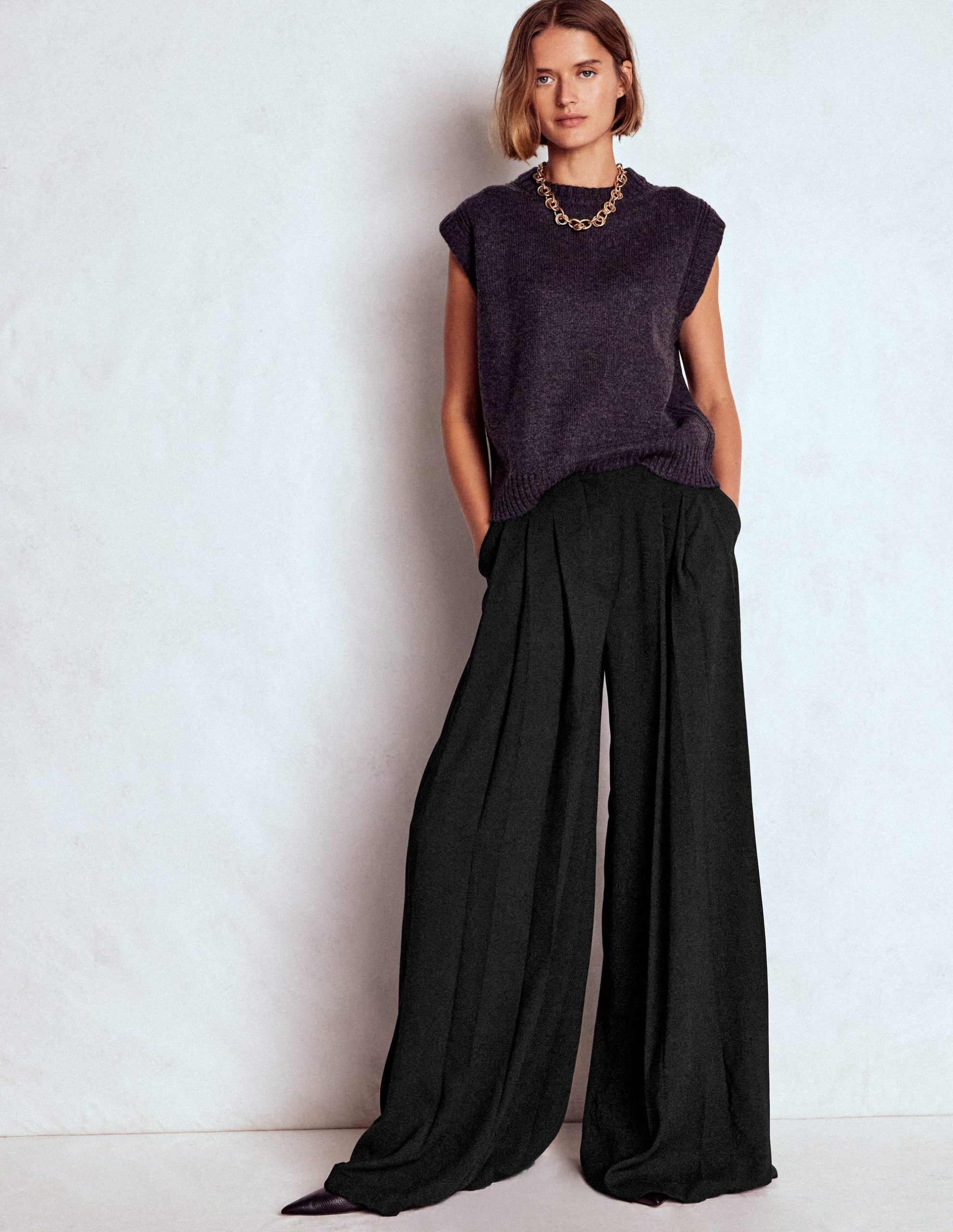 Regent Wide Leg Pants-Black - Image 5