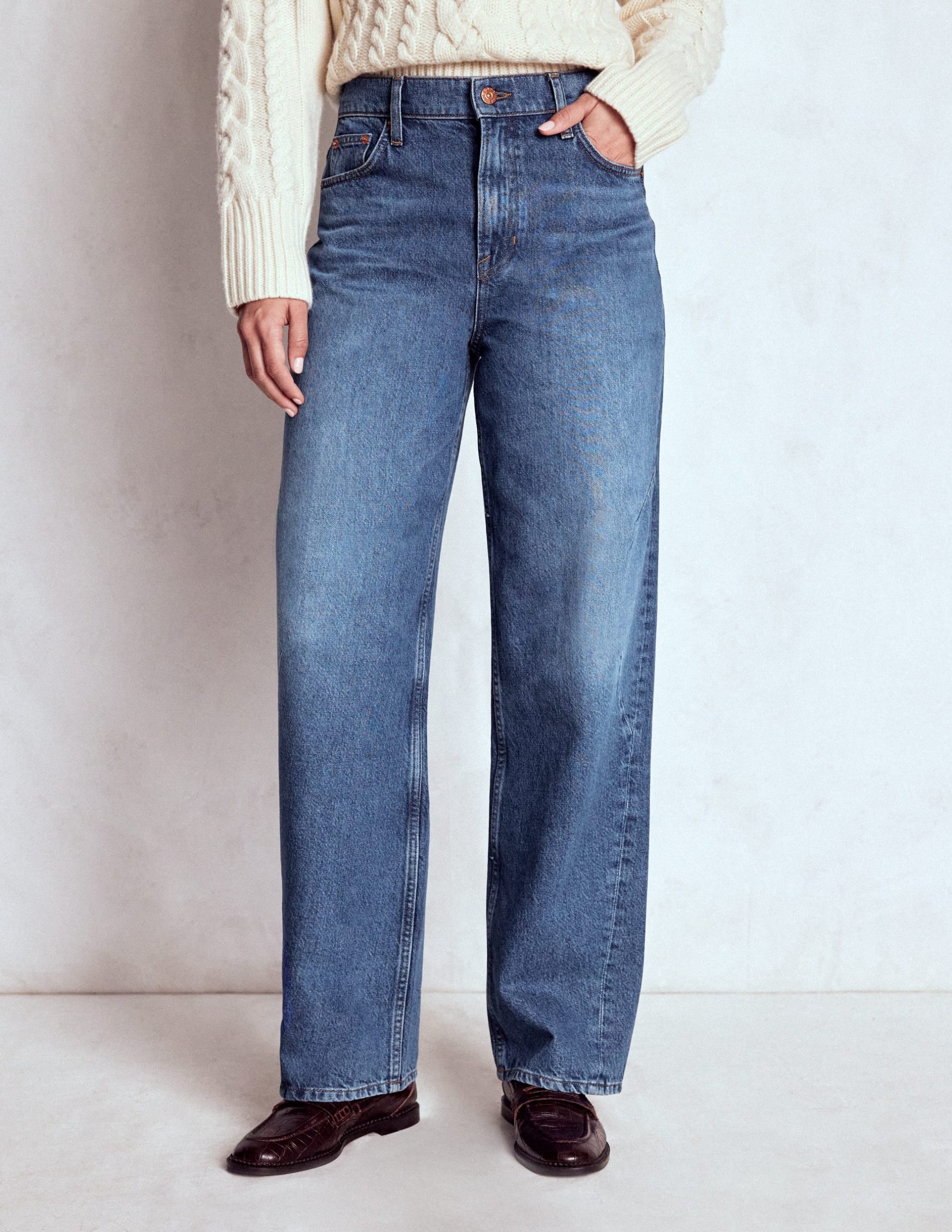 Full Length Barrel Leg Jeans-Mid Vintage - Image 5