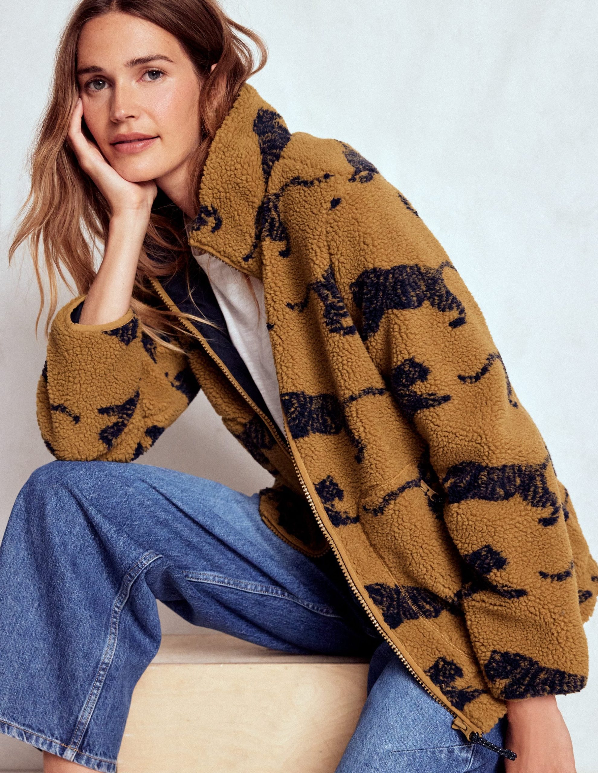 Westminster Borg Jacket-Hazelnut Brown. Leaping Tiger - Image 4